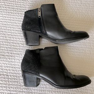 Liu*Jo Italian Ankle Boots